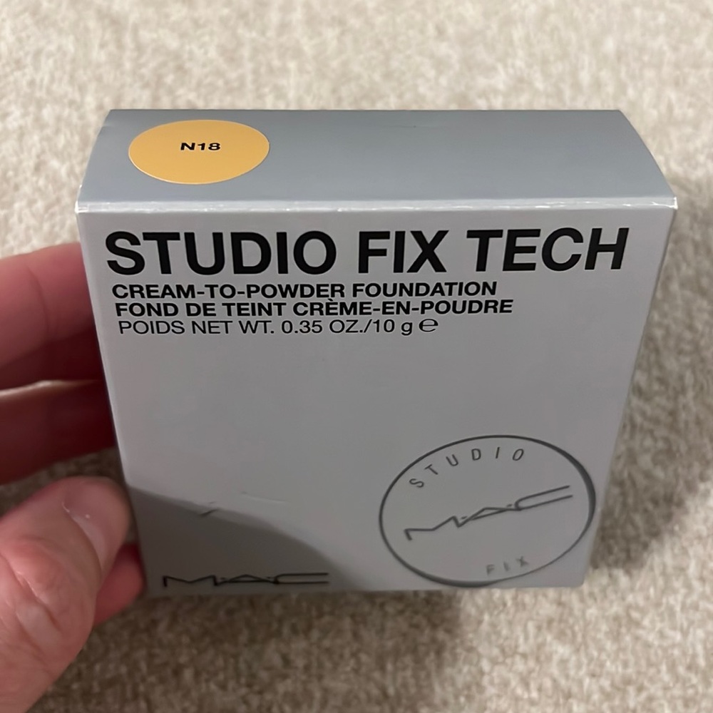 NIB MAC Studio Fix Tech Cream-to-powder foundation in shade N18